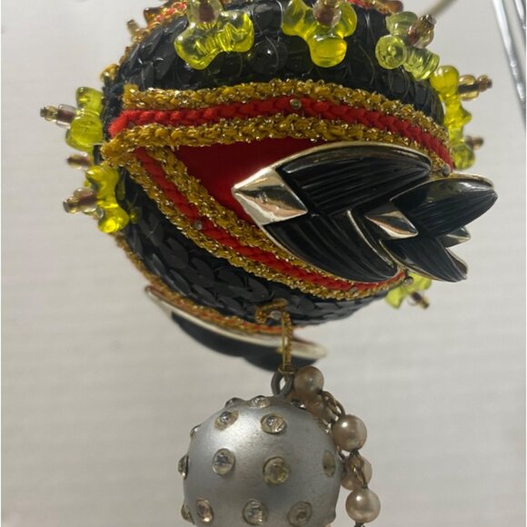 Vintage Hand Made Push Pin Red Satin Faux Pearl Beaded Christmas Ornament Fancy - Picture 3 of 6